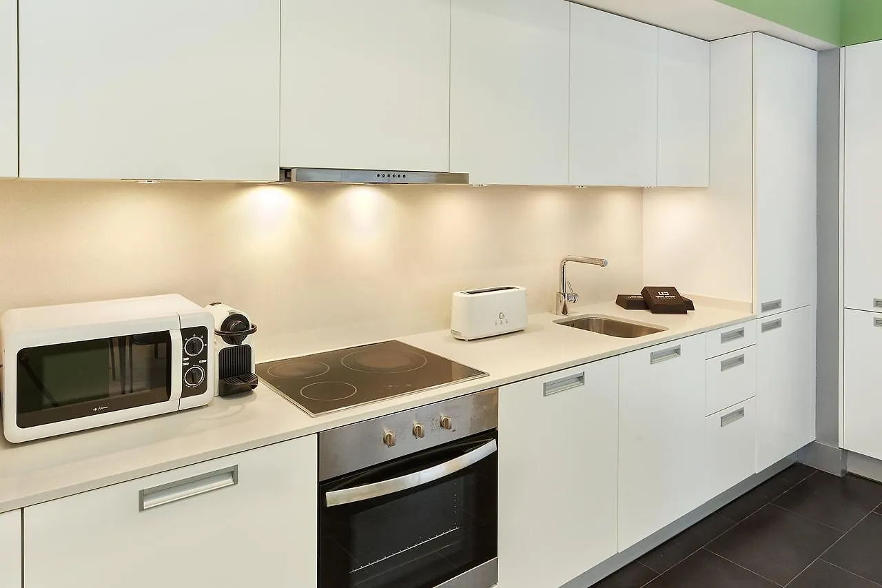 Urban District Apartments - Rambla Suites & Pool Barcelona