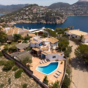 https://villa-can-milana.allmallorcahotels.com