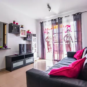 https://casa-mariposa-costa-del-silencio.adeje-hotels.com
