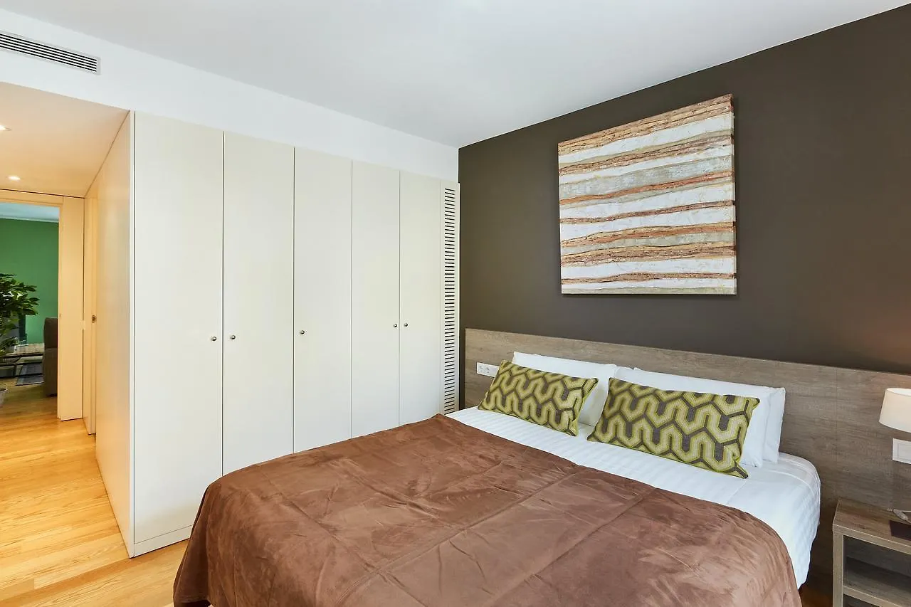 Urban District Apartments - Rambla Suites & Pool Barcelona 0*,