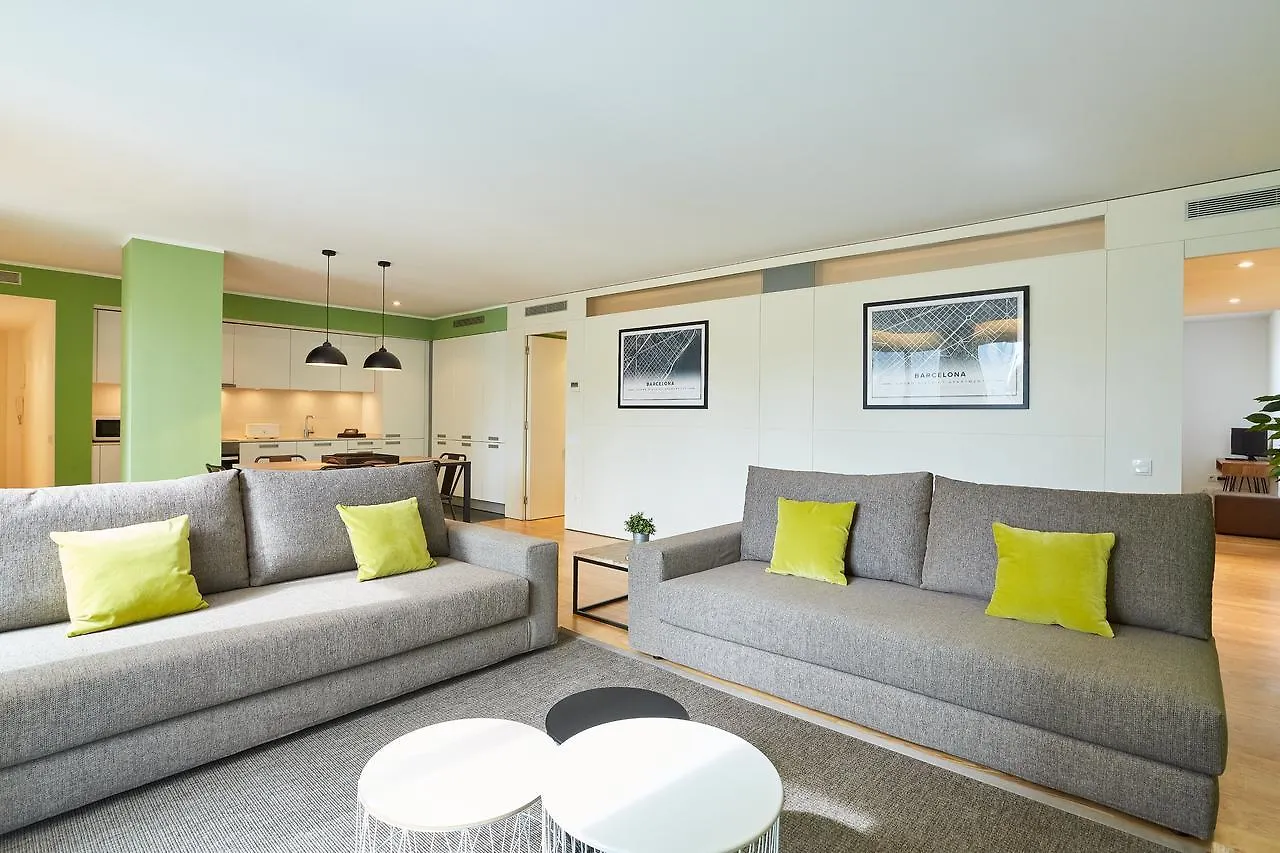 Urban District Apartments - Rambla Suites & Pool Barcelona